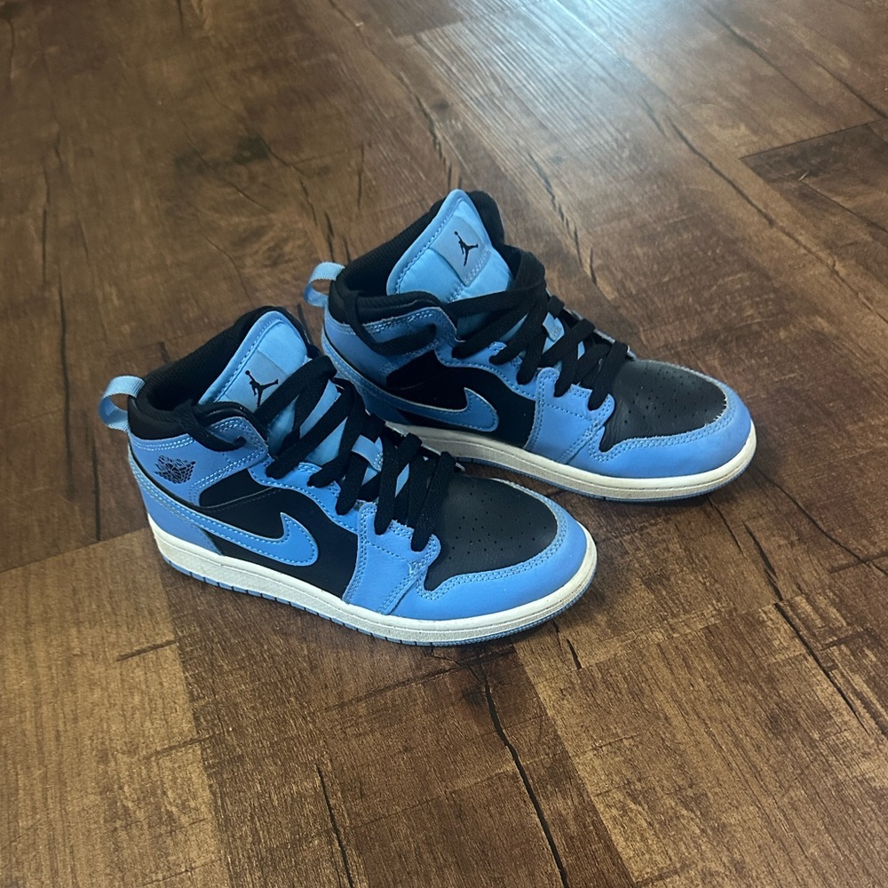 Nike Kids Sneakers - Light Blue and Black
